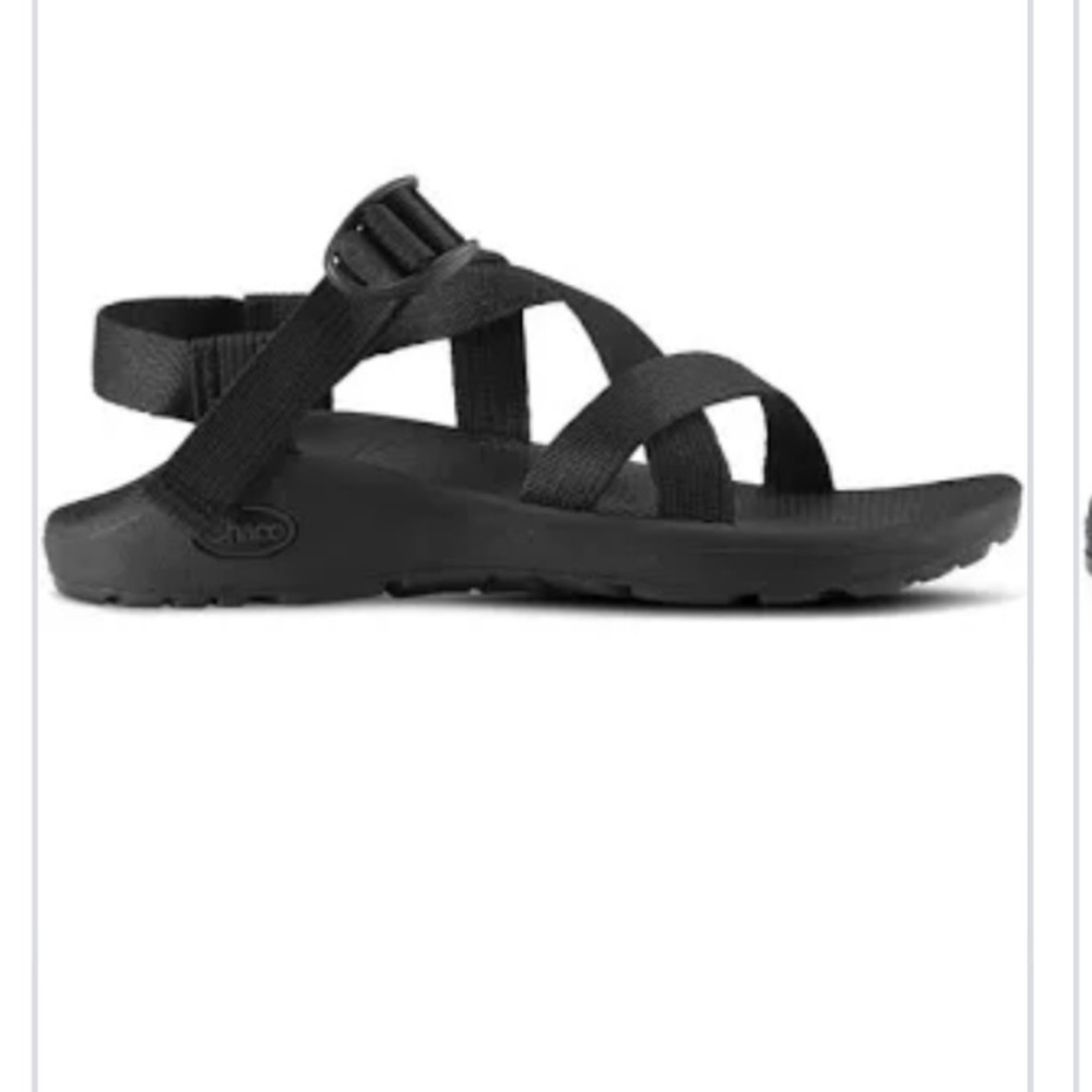Black chacos